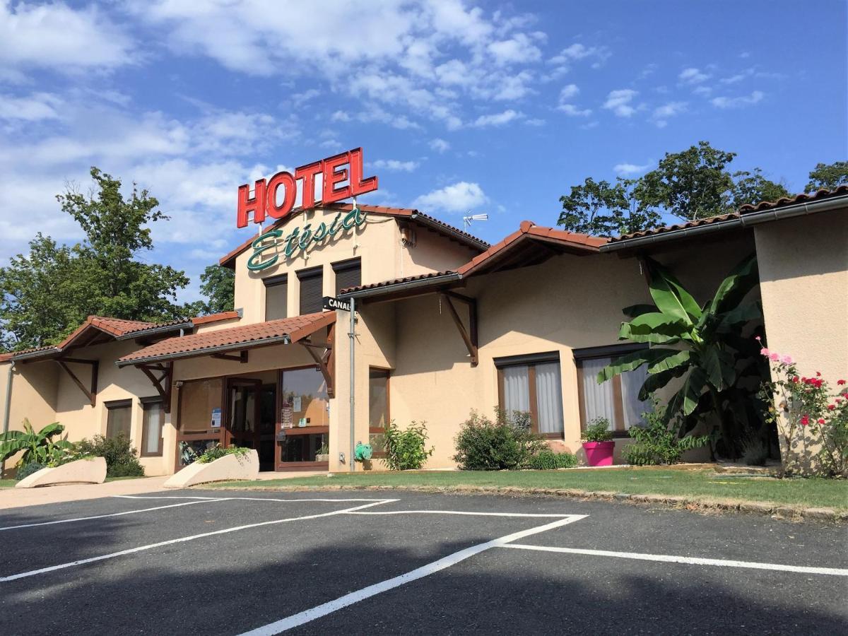 Etesia Hotel Feurs Luaran gambar